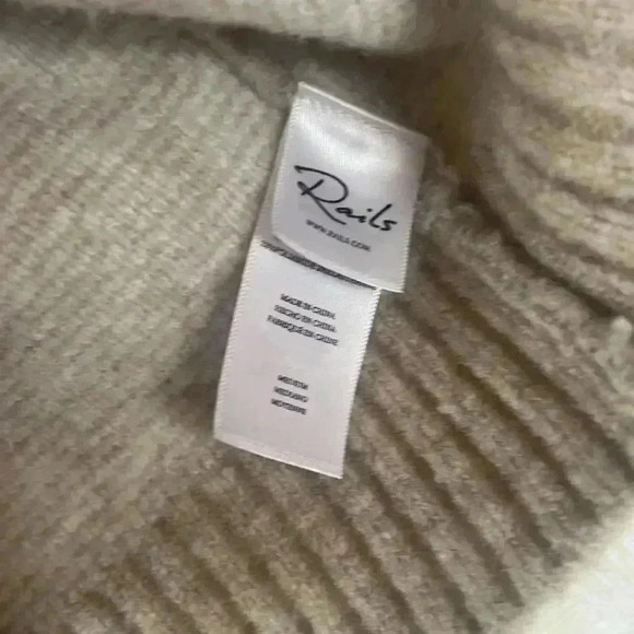 Rails Cardigan Runi Wool Camo Green Women's Sz M and L available MSRP $248 - Picture 8 of 8